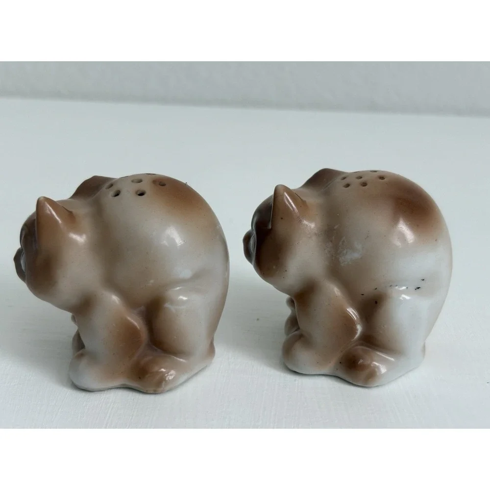Vintage Made In Japan Siamese Cat Salt Pepper Shakers Brown Blue Eyes Pair MCM